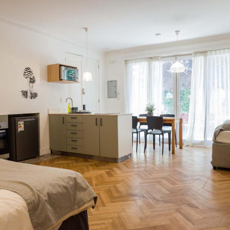 Metro Explorer 1BR near Hospital & Metro Baquedano - Studio - 5