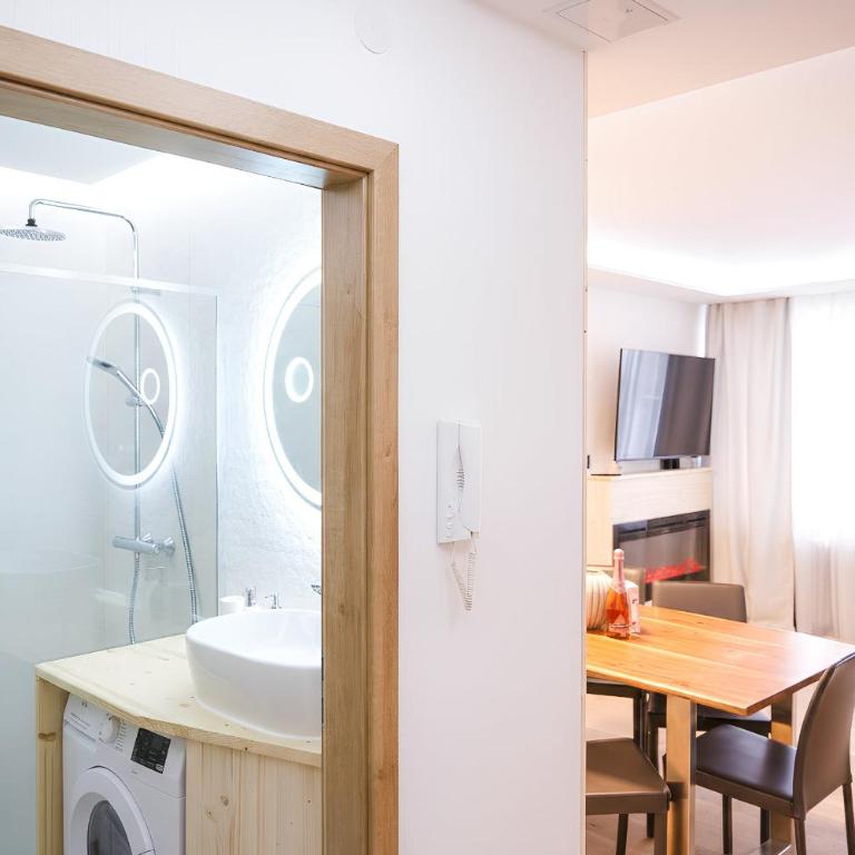 NĀVA PLACE Premium Alpine Apartment in Kaprun - Private Sauna, Peaceful Location, Near Glacier & WIFI - Apartment mit 1 Schlafzimmer - 12
