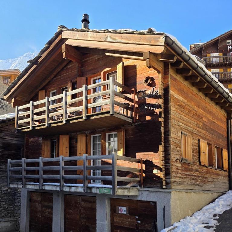 Chalet Renu - Chalet mit 3 Schlafzimmern - 1