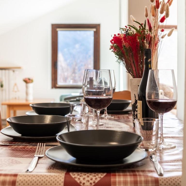 MCX Vacation Rental - La Mansardina Di Crepìn in Valtournenche with modern comforts just 3 minutes from the cable cars! - Apartment mit 2 Schlafzimmern und Aussicht - 14