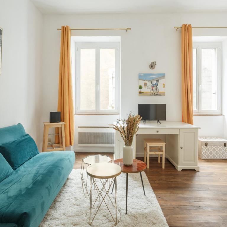 Nid douillet en duplex proche Centre-ville & Tram - Appartamento con 2 Camere da Letto - 1