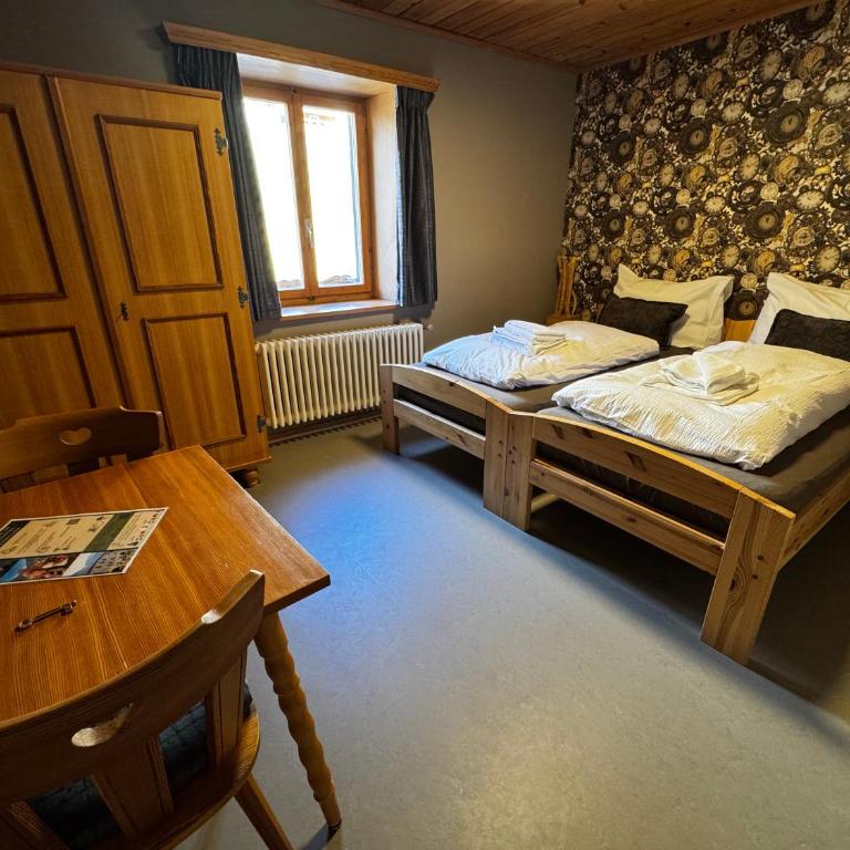 Familiehotel La Randulina - Standard Doppelzimmer mit Gemeinschaftsbad - 4
