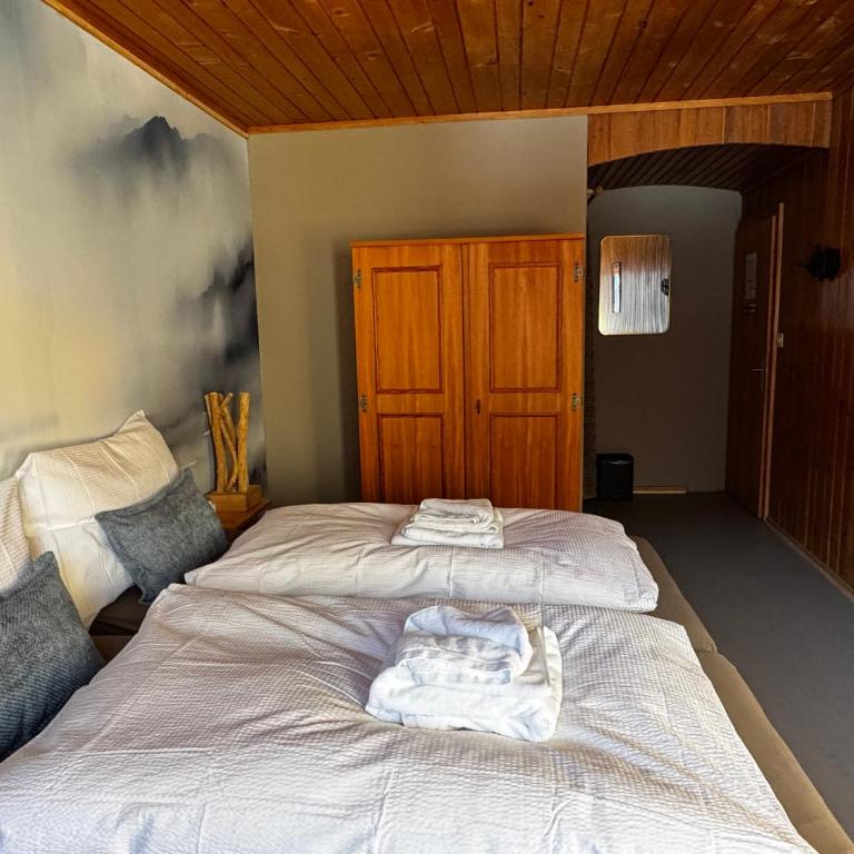 Familiehotel La Randulina - Doppelzimmer mit Gemeinschafts-WC - 2