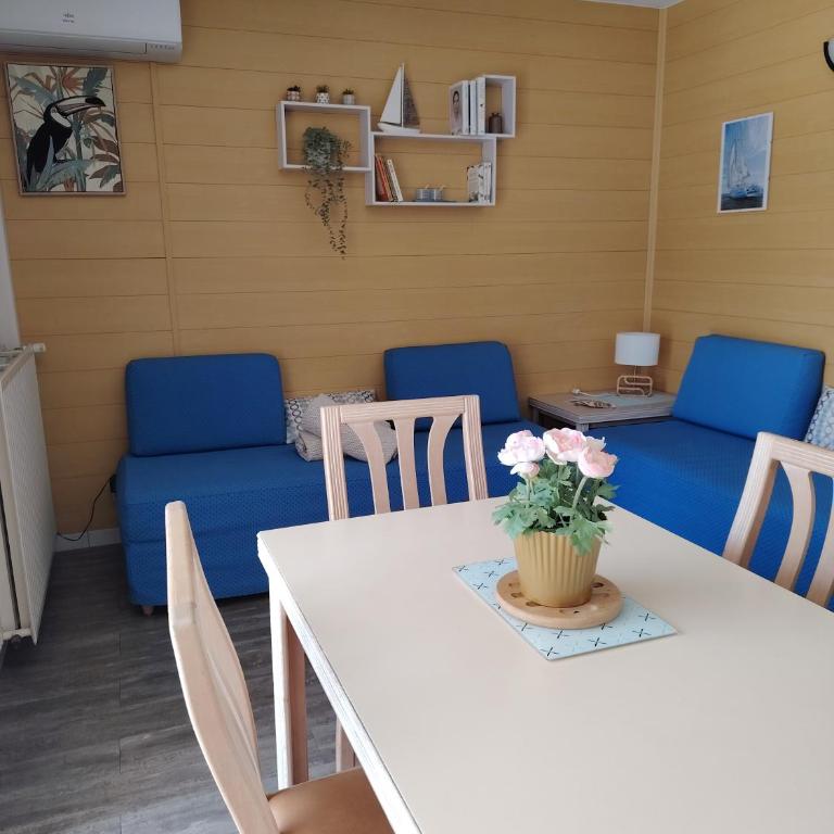 Les Hauts de Balaruc - Appartement - Vue sur Piscine - 3