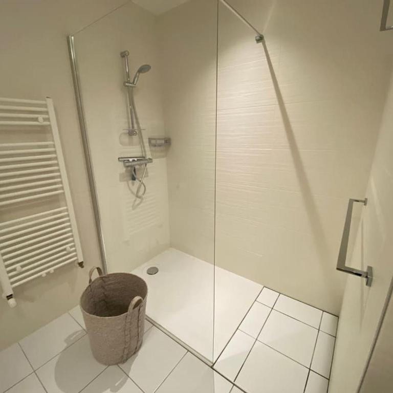 Appartement 4 pièces, 6 personnes, Sauna, Hammam, Parking, Wifi - FR-1-676-232 - Apartamento - 6