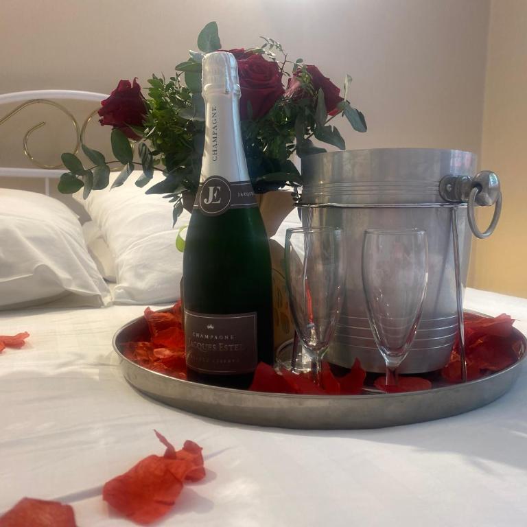 LA SUITE terrasse, wifi,parking,clim - Appartement 1 Chambre - 32