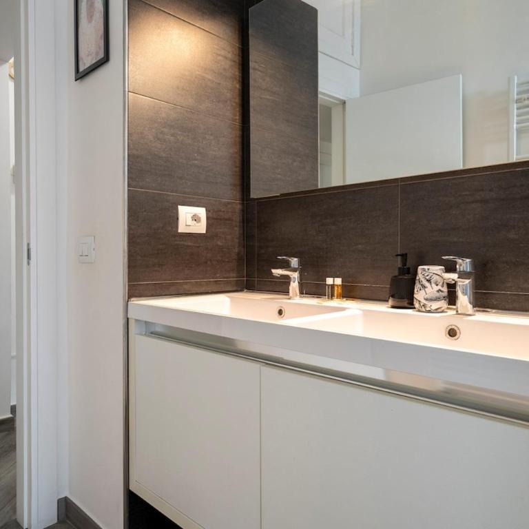 Mannelli Apartment - One-Bedroom Apartment - 18
