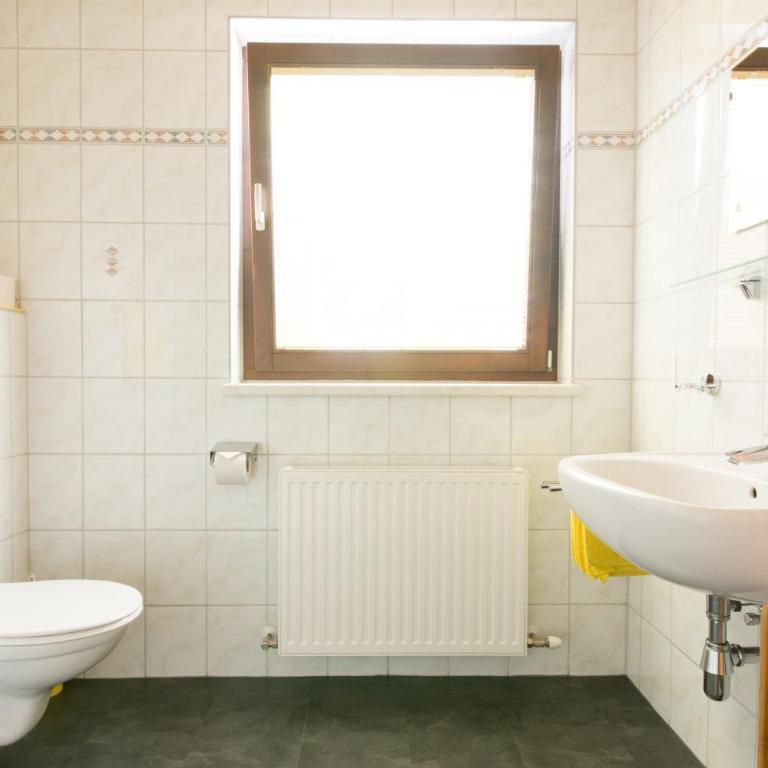 Haus Binder - Apartment mit 2 Schlafzimmern und Balkon - 8