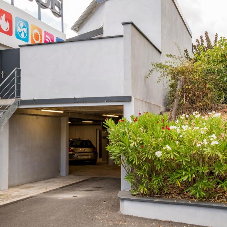 Escapade Tropicale fibre, terrasse,parking,clim - Appartement 1 Chambre avec Terrasse - 28
