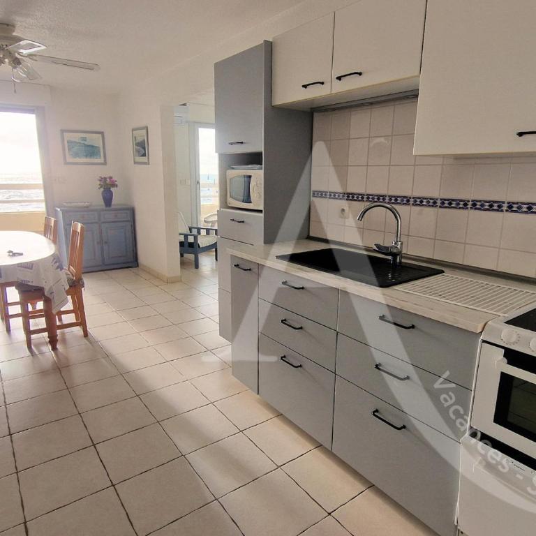 54 M², DOUBLE TERRASSE, ASCENSEUR, PARKING - Apartment mit Meerblick - 1