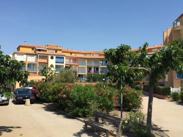 AGENCE JF IMMO-T2 climatisé front de mer avec terrasse piscine collective parking- V0742 - Appartement 1 Chambre - 18