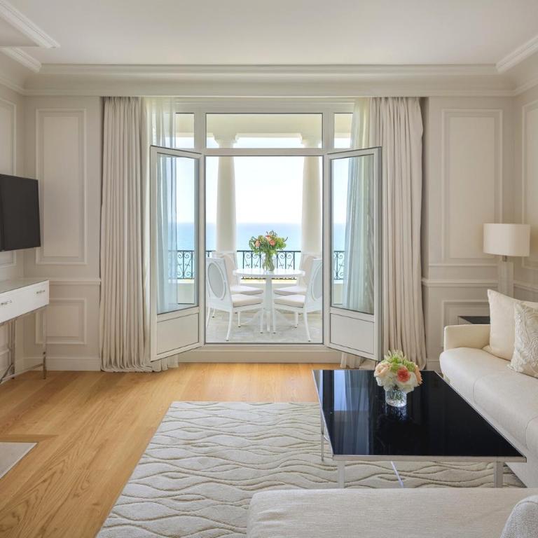 Grand-Hôtel du Cap-Ferrat, A Four Seasons Hotel - Suite Grand Hôtel - 2