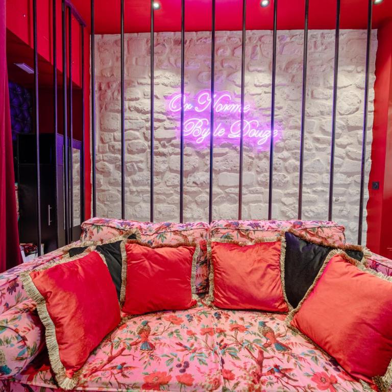Suite Jacuzzi & Sauna privatifs - Paris - Or Norme By Le Douze - Chambre Double Deluxe - 8