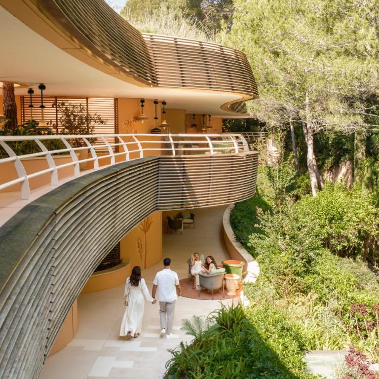 Grand-Hôtel du Cap-Ferrat, A Four Seasons Hotel - Chambre Lit King-Size Deluxe avec Terrasse - 5