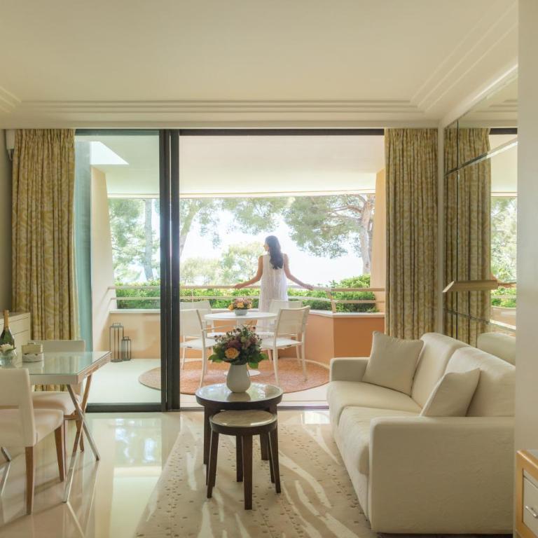 Grand-Hôtel du Cap-Ferrat, A Four Seasons Hotel - Chambre Lit King-Size Deluxe avec Terrasse - 7