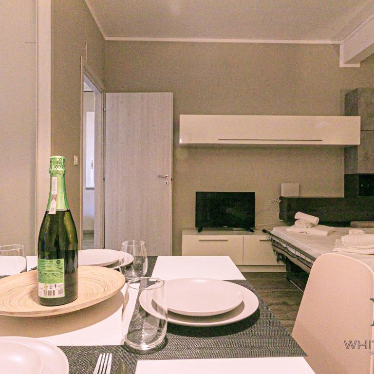 Penthouses with Parking in Palazzo San Paolo By ML WHITE HOUSE - One-Bedroom Apartment with Terrace - 9