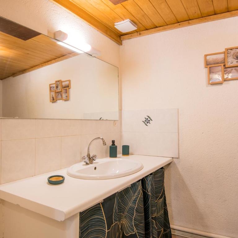 Cozy Dourbie terrasse fibre tv parking - Appartement 1 Chambre - 6