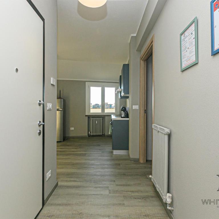 Penthouses with Parking in Palazzo San Paolo By ML WHITE HOUSE - Two-Bedroom Apartment with Balcony and Terrace - 9