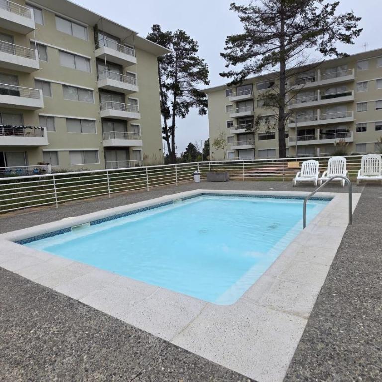 Oceana Suites El Tabo - Two-Bedroom Apartment with Pool View - 12