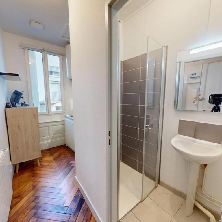 Charming beach apartement on Rue Frédéric Sauvage - Apartamento de 1 dormitorio - 8