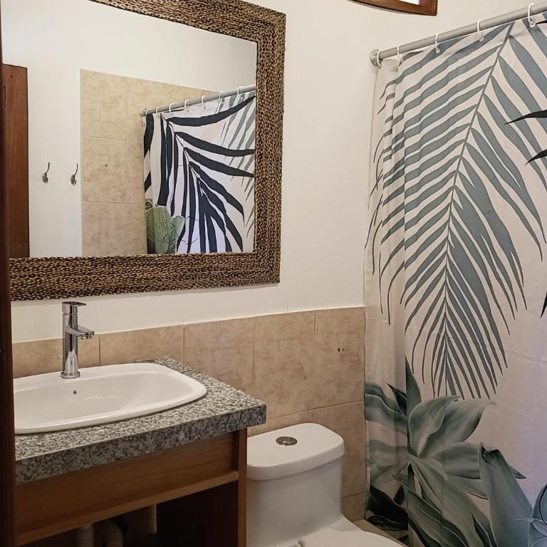 Monte Olon - Deluxe Double Room with Balcony and Sea View - 18