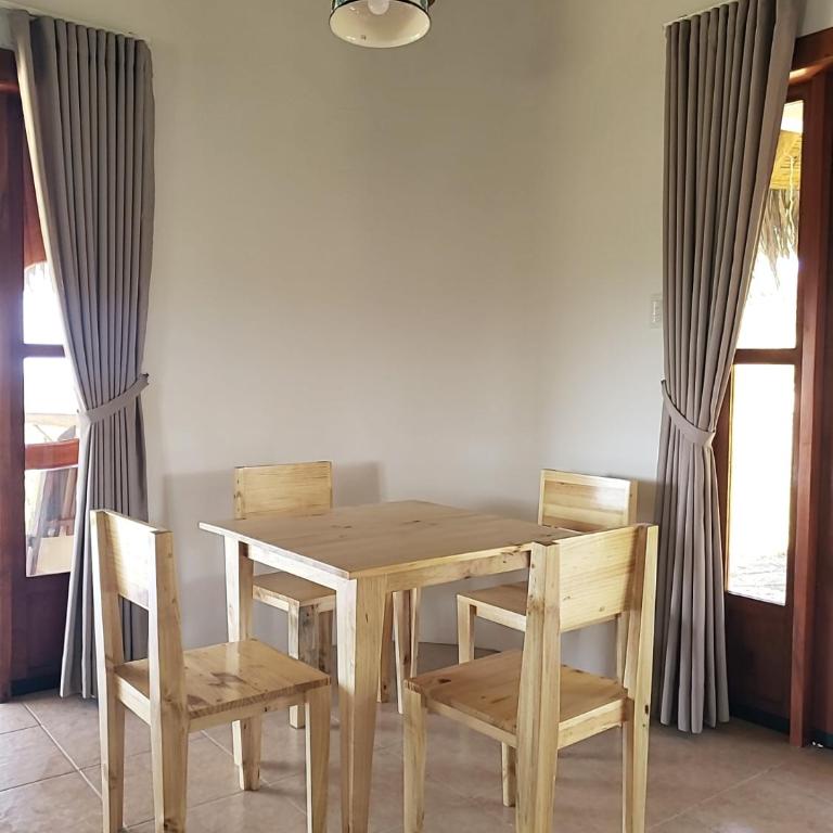Monte Olon - Deluxe Double Room with Balcony and Sea View - 9