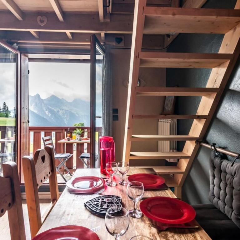 Slow Chalet MontBlanc Soleil sur les pistes Ascenseur Balcon Vue Parking - Appartement - 7