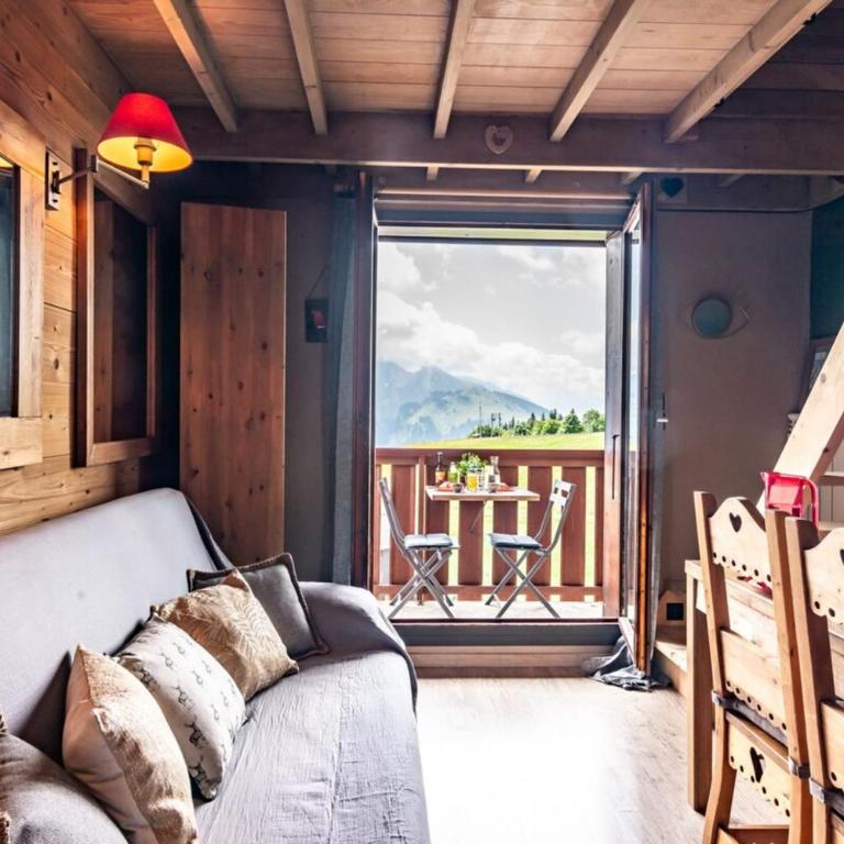 Slow Chalet MontBlanc Soleil sur les pistes Ascenseur Balcon Vue Parking - Appartement - 9