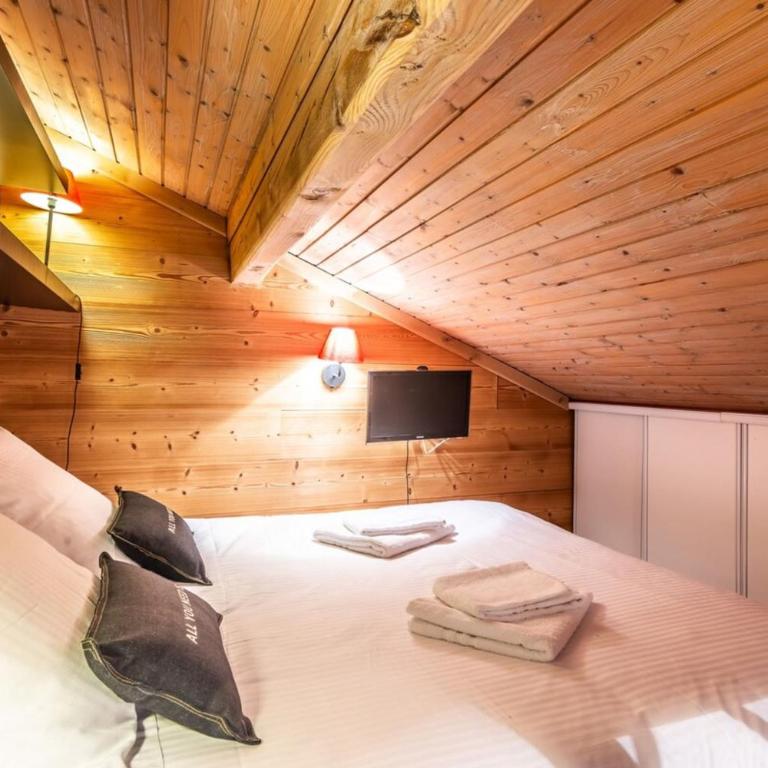 Slow Chalet MontBlanc Soleil sur les pistes Ascenseur Balcon Vue Parking - Appartement - 19