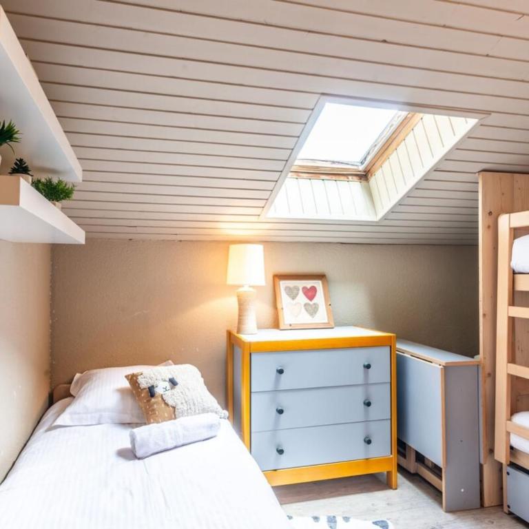 Slow Chalet MontBlanc Soleil sur les pistes Ascenseur Balcon Vue Parking - Appartement - 24