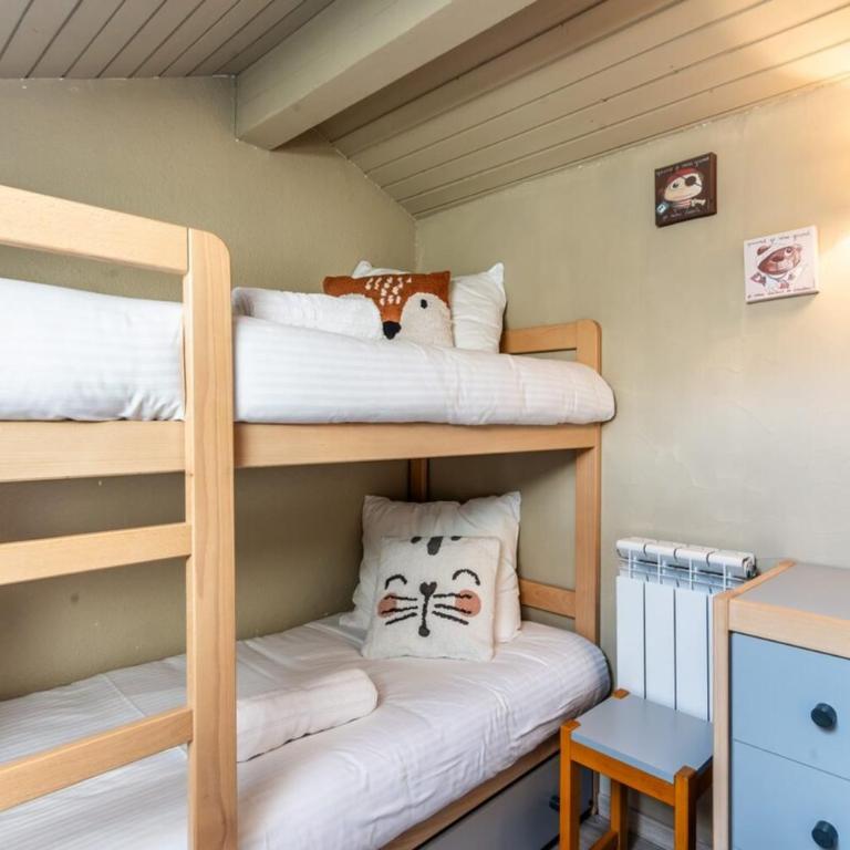 Slow Chalet MontBlanc Soleil sur les pistes Ascenseur Balcon Vue Parking - Appartement - 23