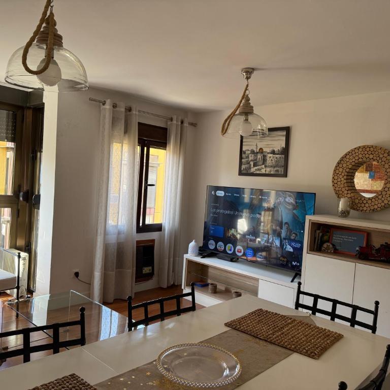 Apartamento en Luis Montoto, Nervión. Céntrico - Apartamento de 3 dormitorios - 16