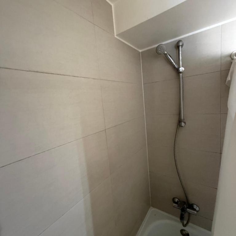 Matias Garden Plaza - One-Bedroom Apartment - 12