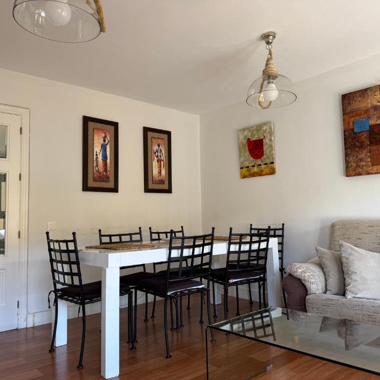 Apartamento en Luis Montoto, Nervión. Céntrico - Apartamento de 3 dormitorios - 8