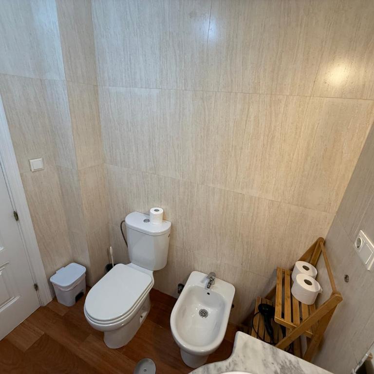 Apartamento en Luis Montoto, Nervión. Céntrico - Apartamento de 3 dormitorios - 32