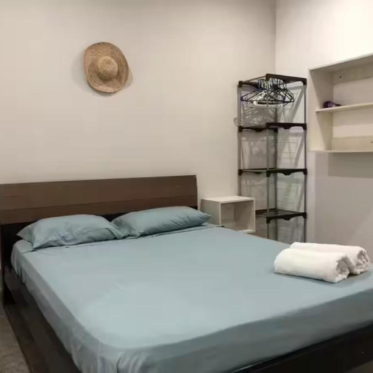 Almond Suites - One-Bedroom Apartment - 7