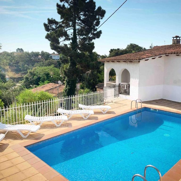 Villa Mas Blau by Host&Joy - Villa - 5