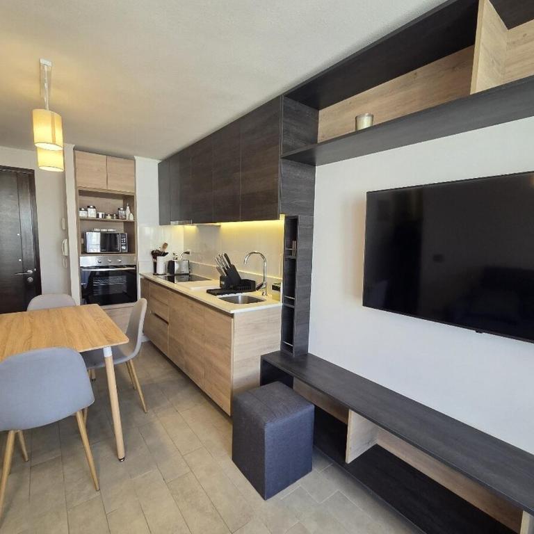Hermoso departamento en el corazón de Santiago con estacionamiento - Two-Bedroom Apartment - 14