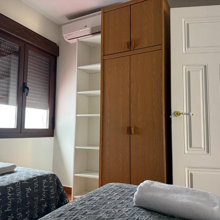 Apartamento en Luis Montoto, Nervión. Céntrico - Apartamento de 3 dormitorios - 37