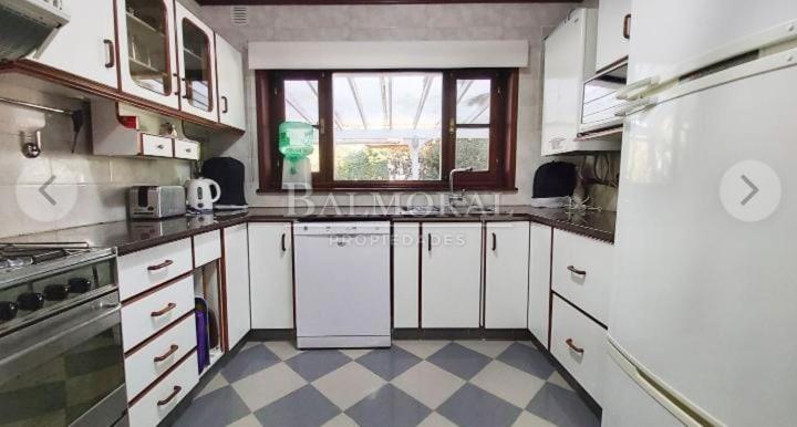 PINAMARlibertador - Five-Bedroom House - 5