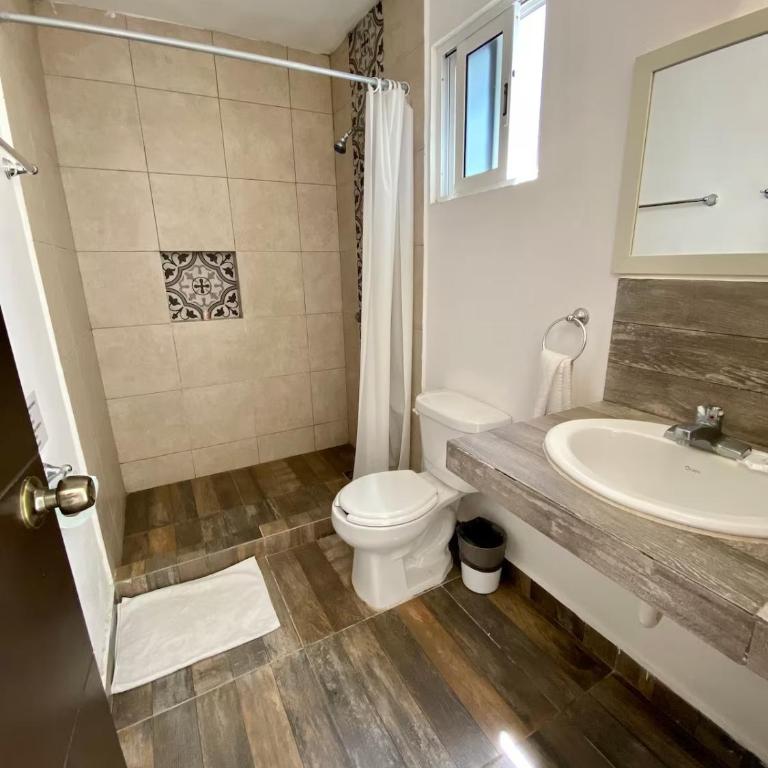 Almond Suites - One-Bedroom Apartment - 13