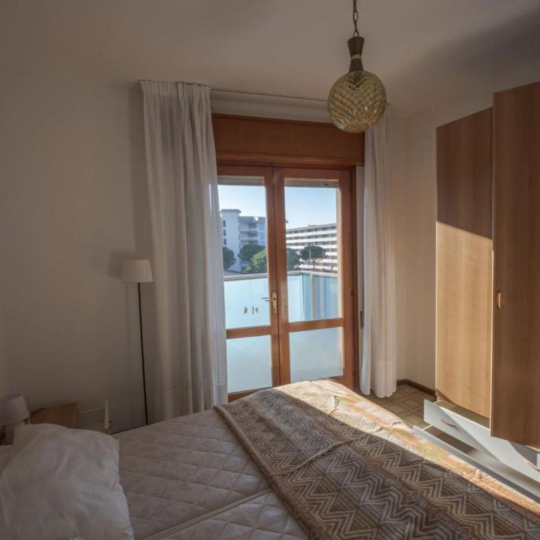 Flat in building with lift 250 m from the sea - Appartamento - 8