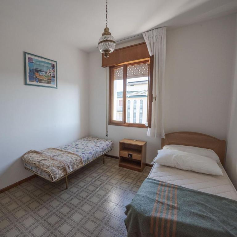 Flat in building with lift 250 m from the sea - Appartamento - 10