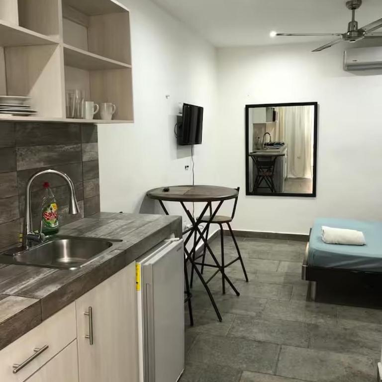Almond Suites - One-Bedroom Apartment - 5