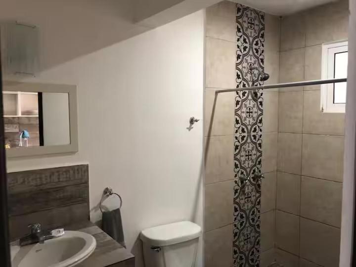 Almond Suites - One-Bedroom Apartment - 12