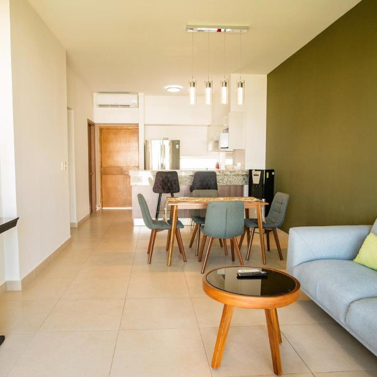 Cozy, elegant 2BR Via Montejo, steps to US Consulate - Apartment - 3