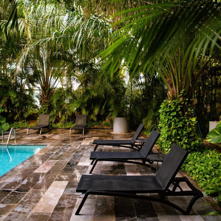 Cozy, elegant 2BR Via Montejo, steps to US Consulate - Apartment - 29