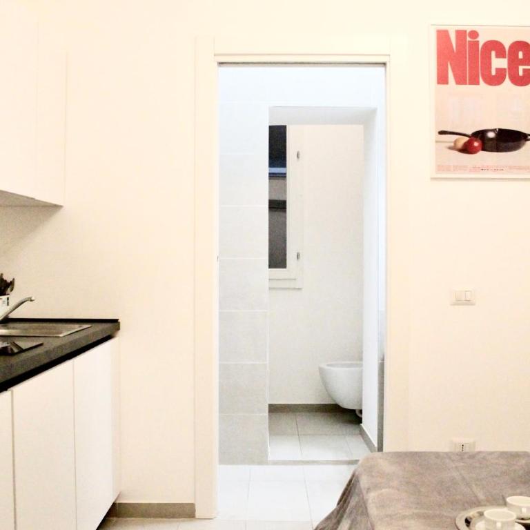 Cozy home among the liveliest street of Isola - Appartamento con 1 Camera da Letto - 16