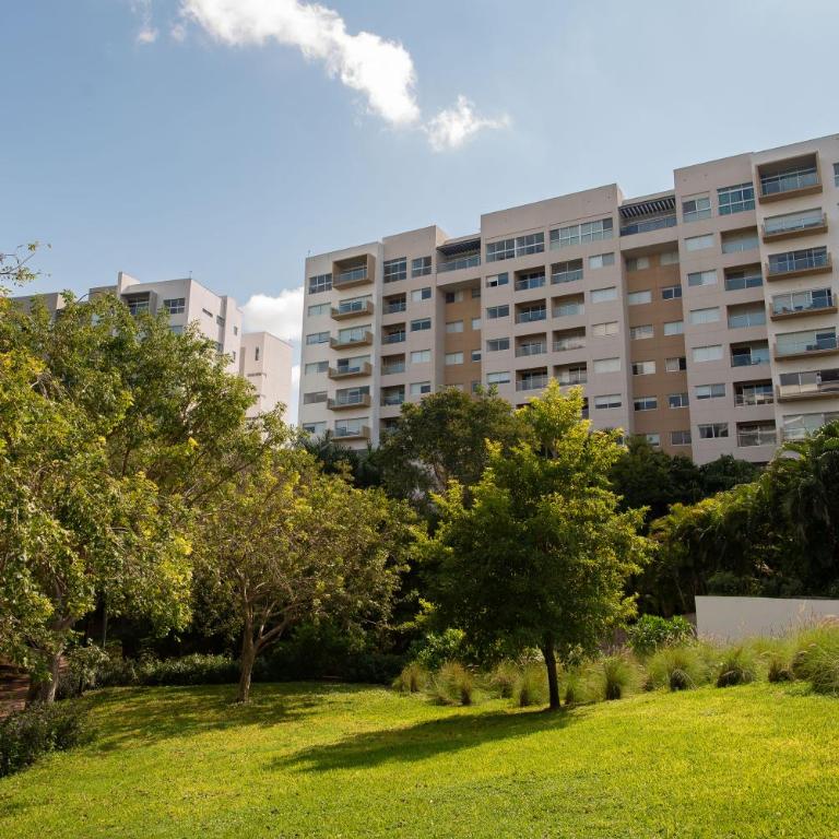 Cozy, elegant 2BR Via Montejo, steps to US Consulate - Apartment - 45