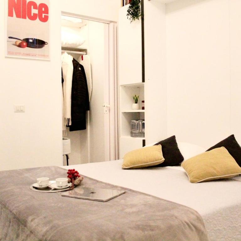 Cozy home among the liveliest street of Isola - Appartamento con 1 Camera da Letto - 7